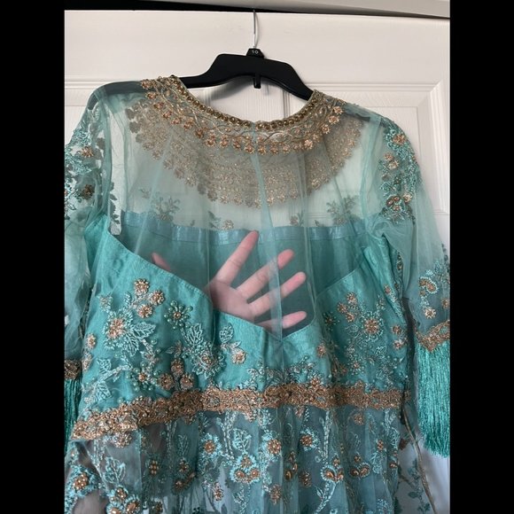 Lehenga Choli and Dupatta, size 10, Like New - Picture 13 of 16